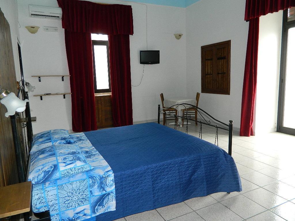 Borgo Pace * Lecce